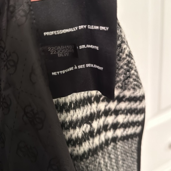 GUESS Houndstooth Coat ❗️Final Price❗️❗️❗️❗️ - Picture 4 of 11